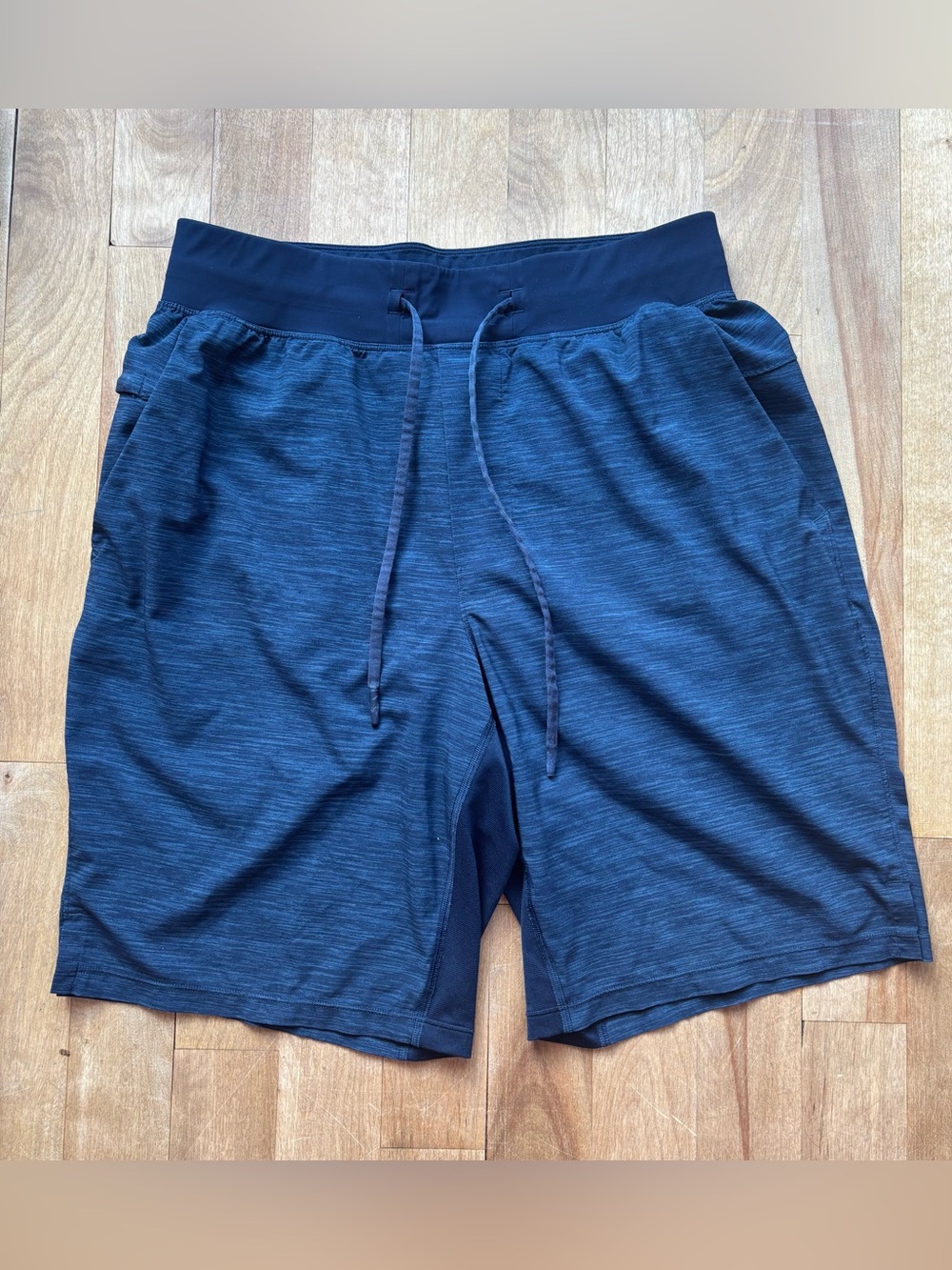 lululemon athletica Men's Dark Blue Performance Drawstring Shorts